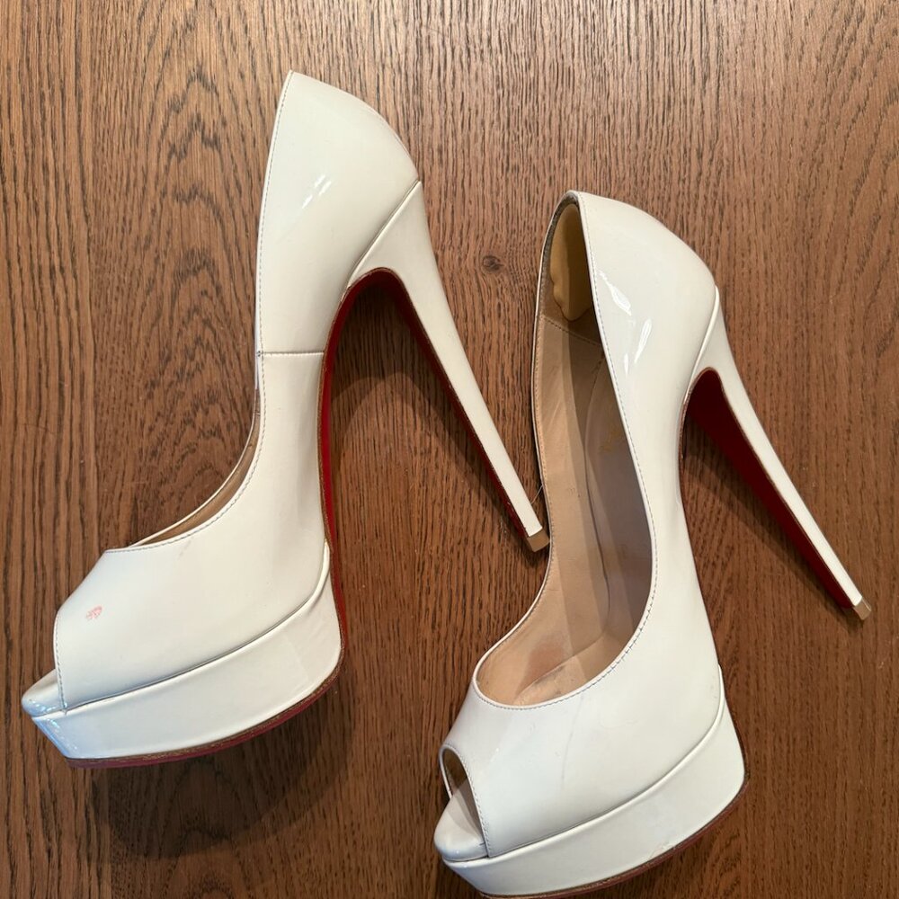 Christian Louboutin White Patent Leather Lady Peep Pumps